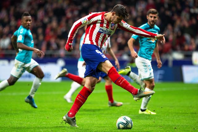 布朗32分米切尔空砍33分 凯尔特人大胜骑士1-0